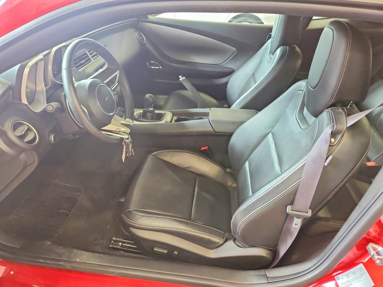 2011 CHEVROLET CAMARO LT photo 19