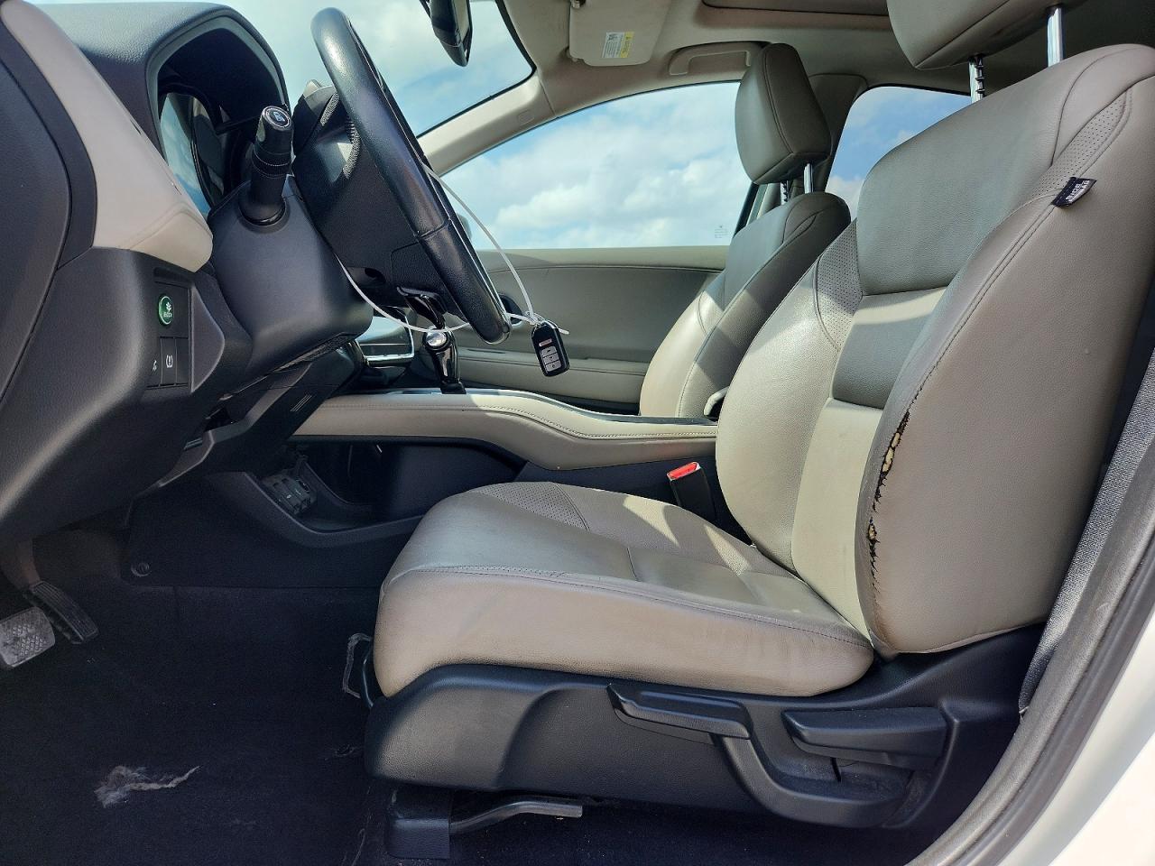 2016 HONDA HR-V EXL photo 13