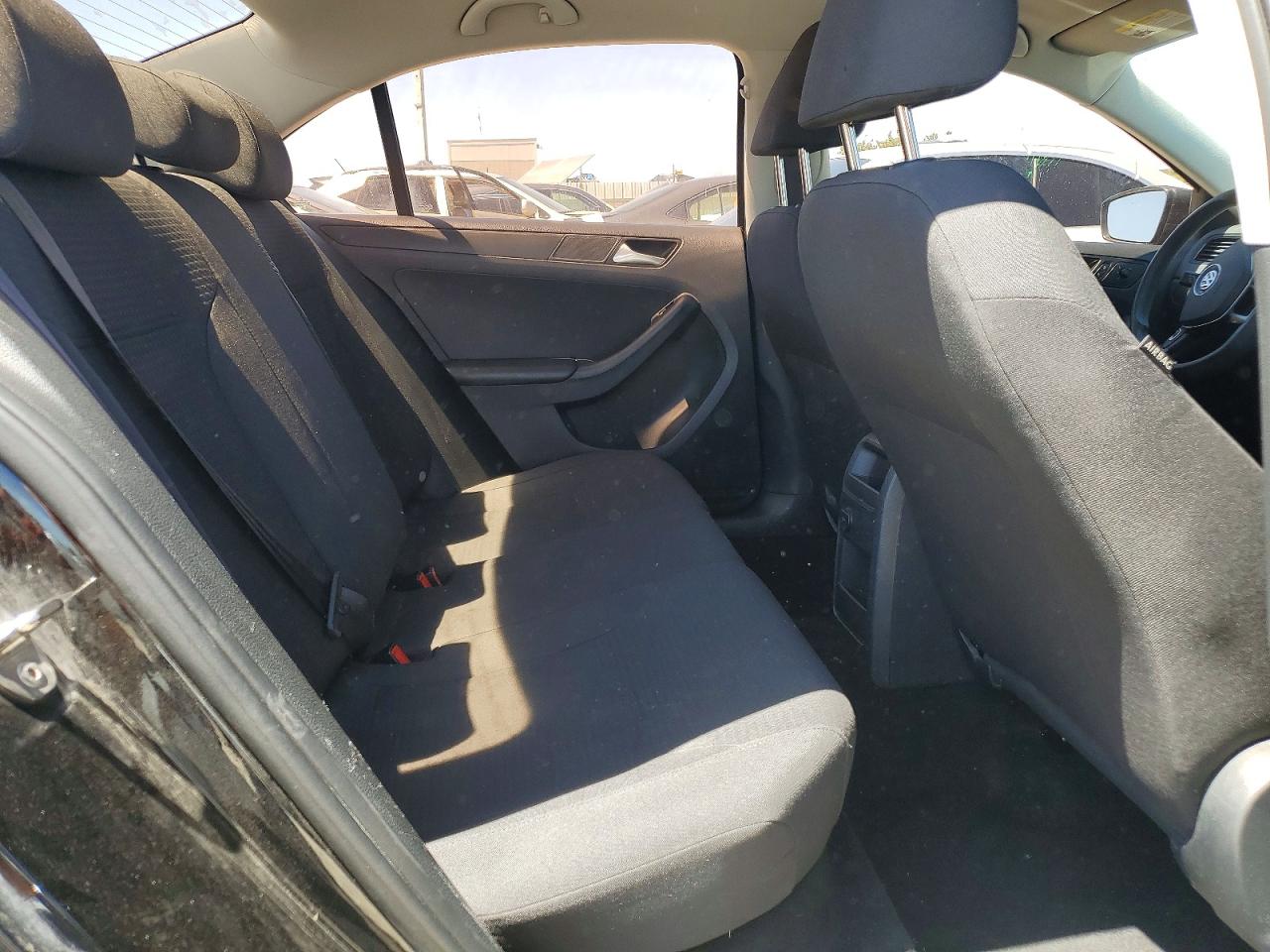 2016 VOLKSWAGEN JETTA S photo 28