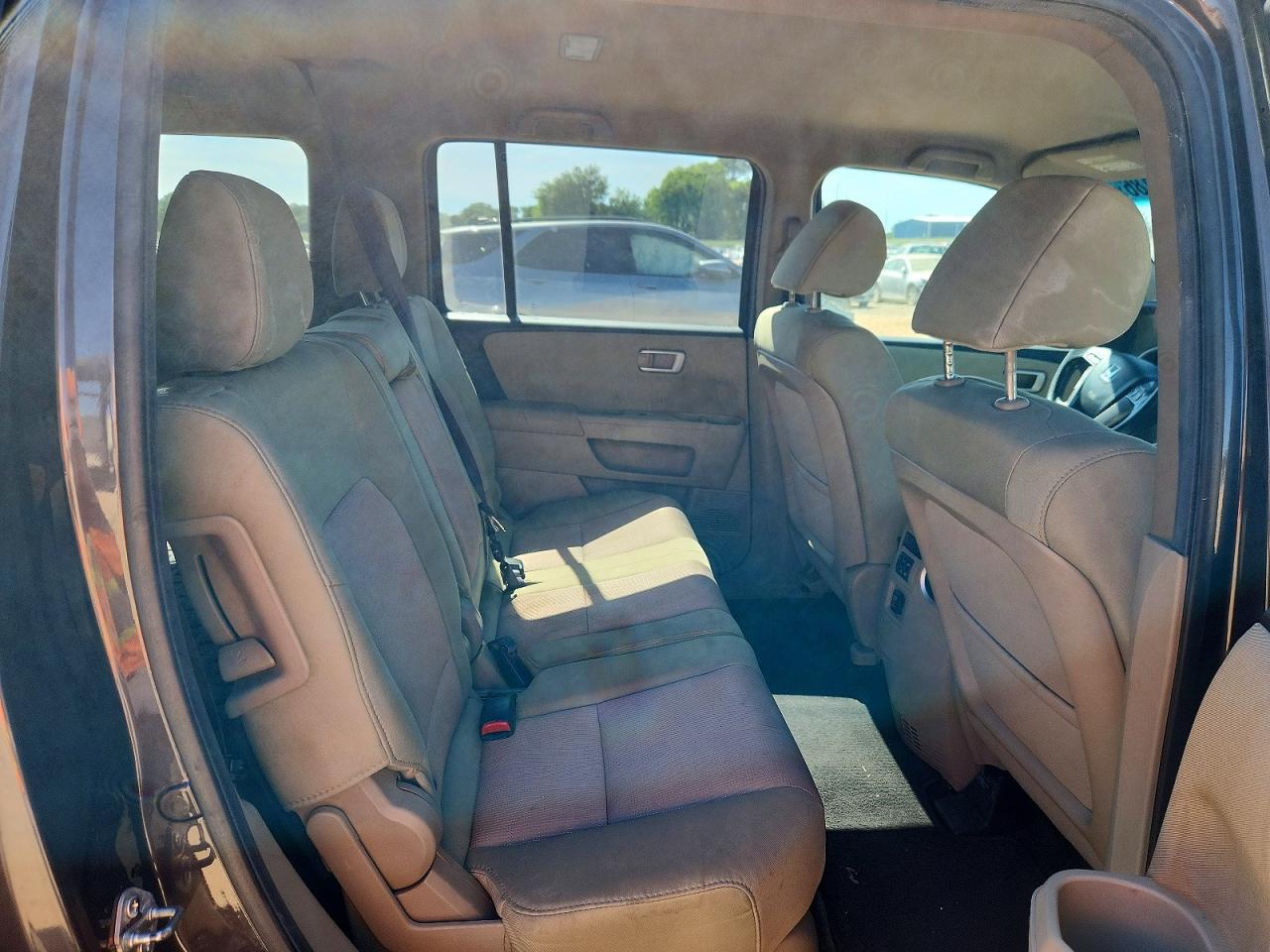 2012 HONDA PILOT EX photo 11
