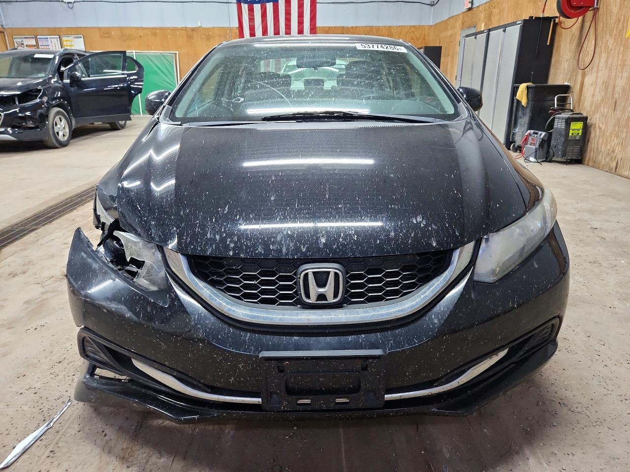 2013 HONDA CIVIC LX photo 9