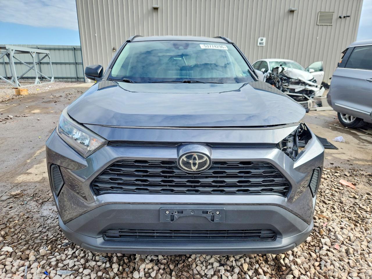 2019 TOYOTA RAV4 LE photo 13