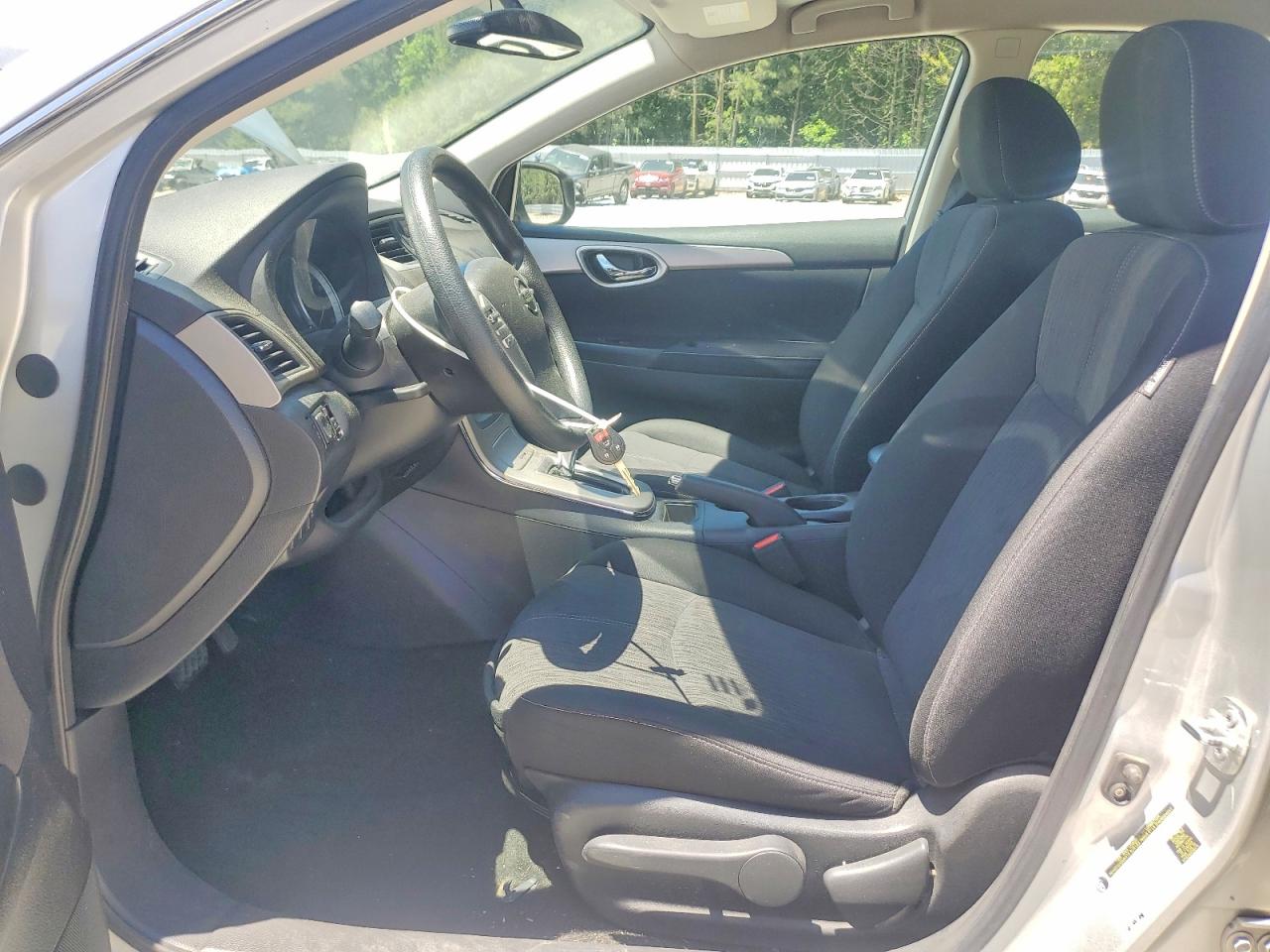 2014 NISSAN SENTRA SV photo 13
