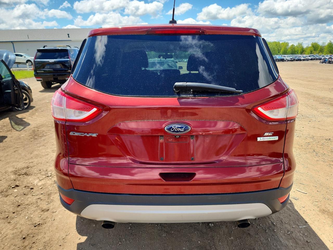 2014 FORD ESCAPE SE photo 16