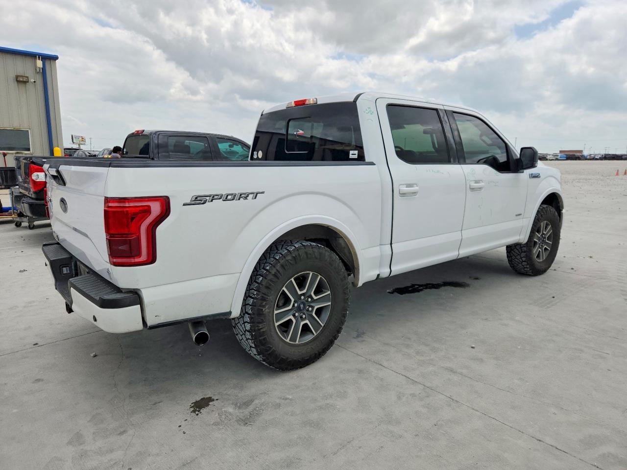 2015 FORD F150 SUPERCREW photo 5