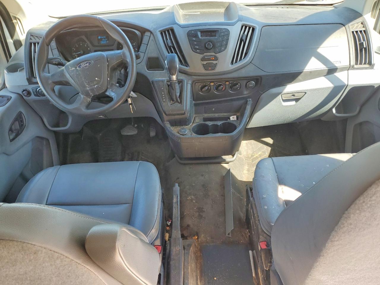 2018 FORD TRANSIT T-250 photo 22