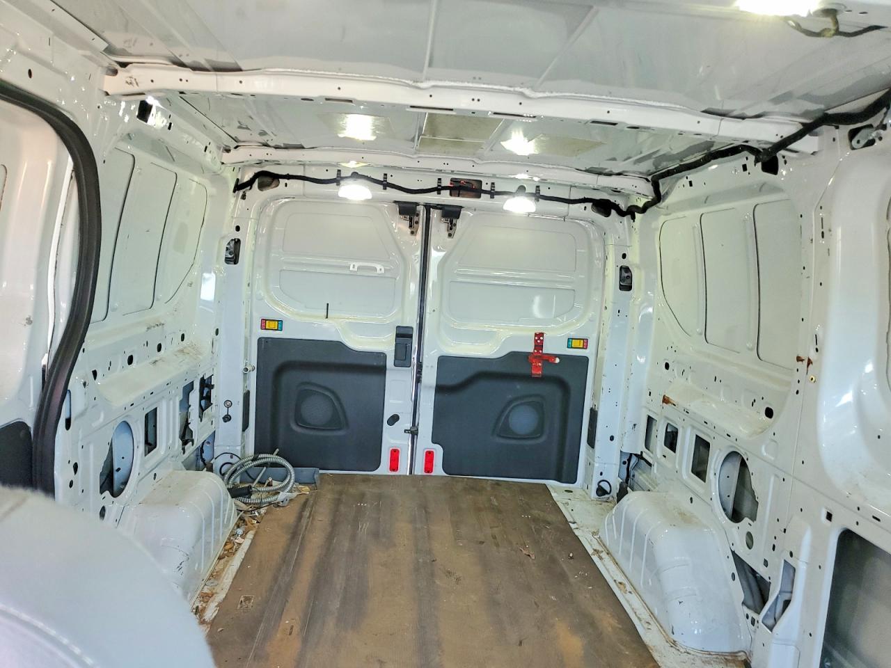 2018 FORD TRANSIT T-250 photo 28
