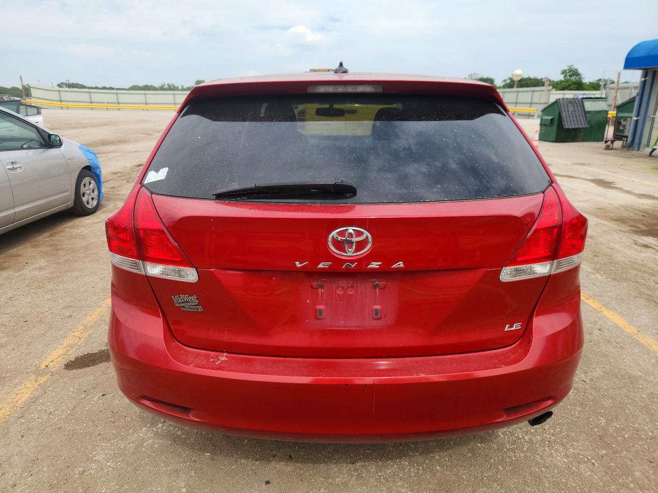 2012 TOYOTA VENZA LE photo 11
