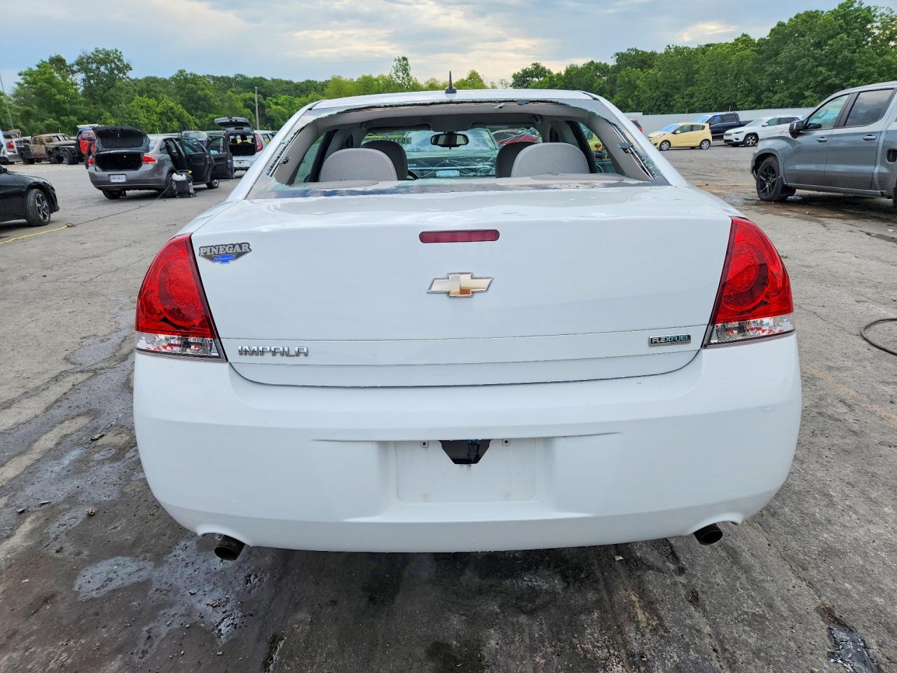 2012 CHEVROLET IMPALA LS photo 16