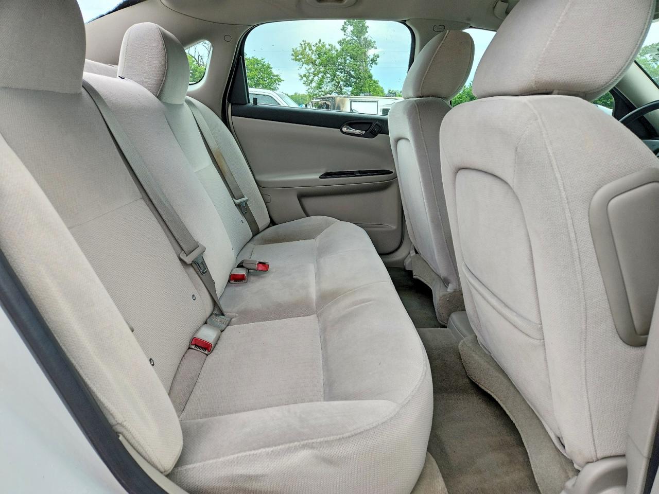 2012 CHEVROLET IMPALA LS photo 28