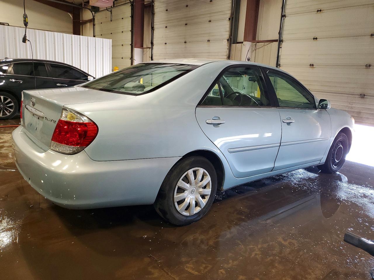 2006 TOYOTA CAMRY LE photo 5