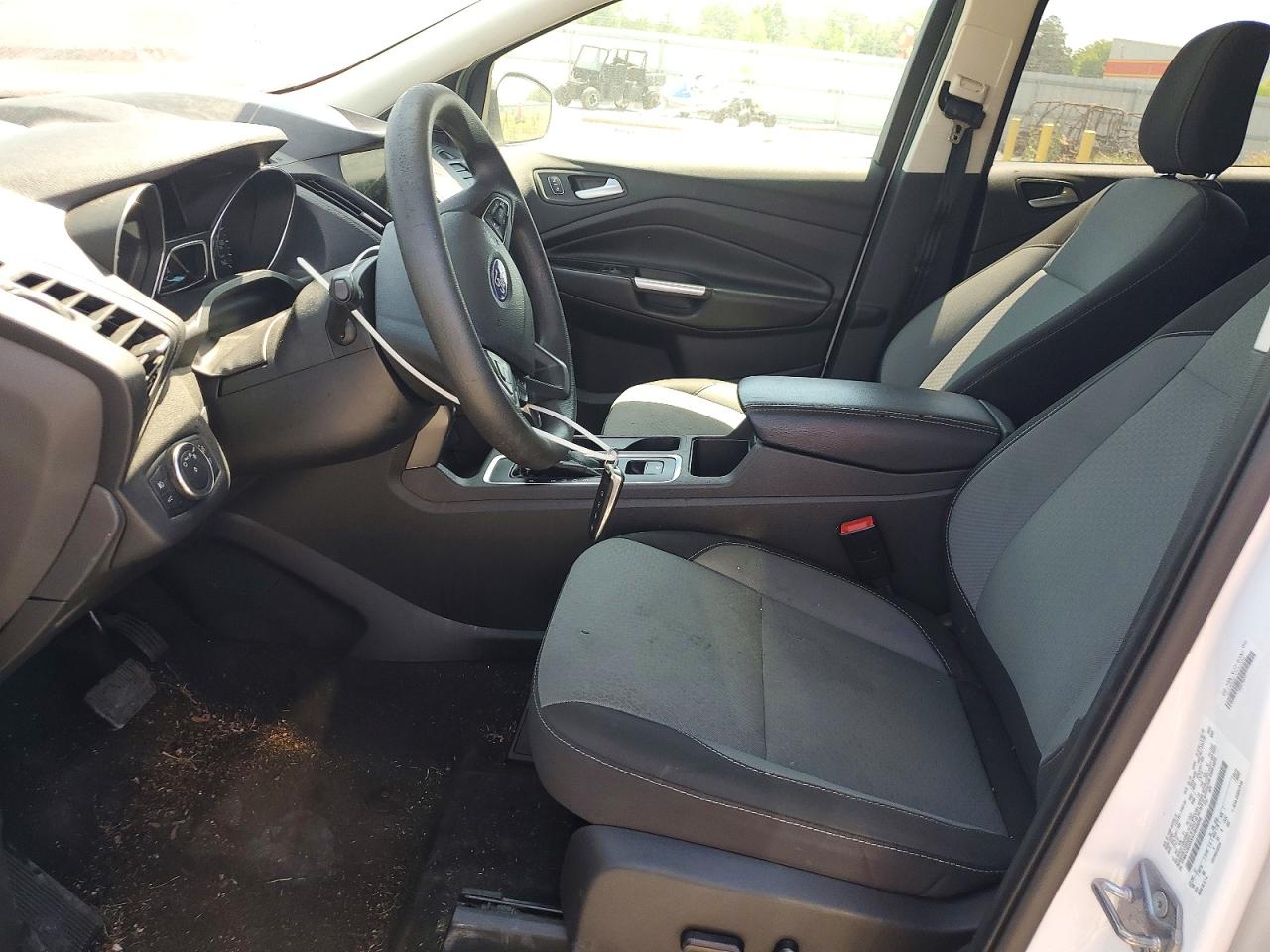 2019 FORD ESCAPE SE photo 13