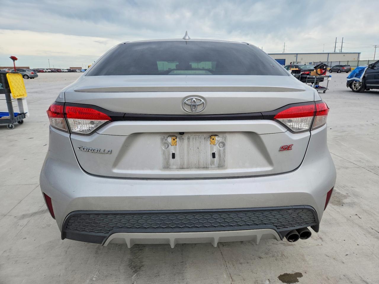 2021 TOYOTA COROLLA SE photo 11