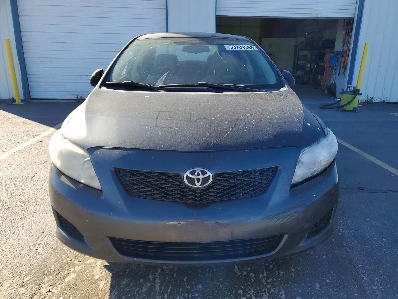 2010 TOYOTA COROLLA LE photo 9