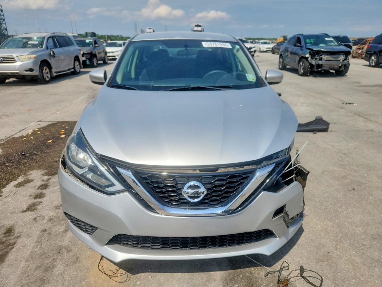 2016 NISSAN SENTRA S photo 5