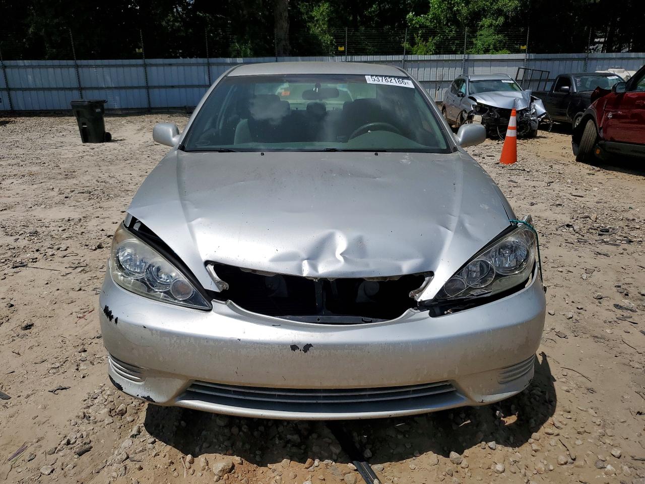 2005 TOYOTA CAMRY LE photo 13