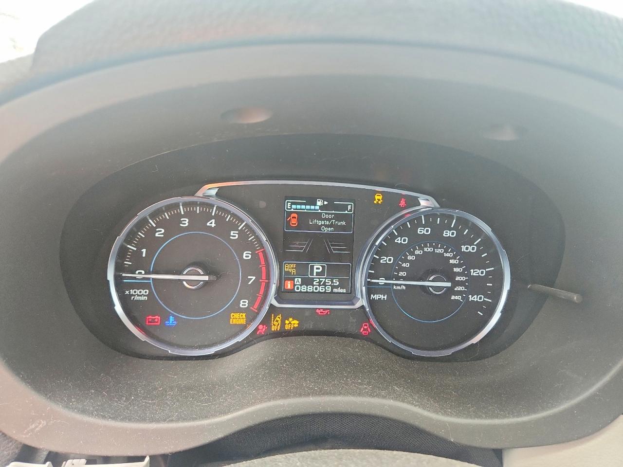 2018 SUBARU FORESTER photo 9