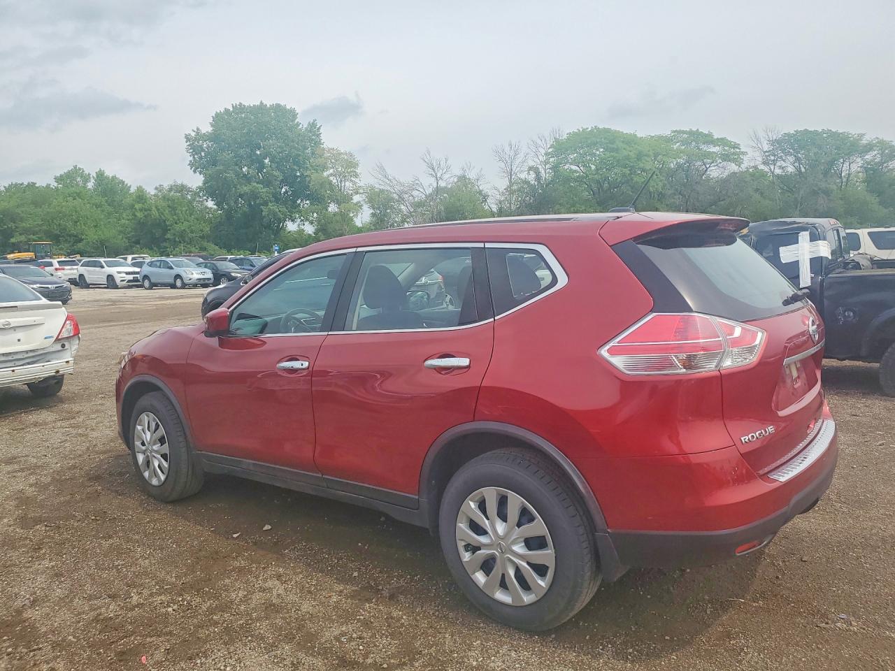 2016 NISSAN ROGUE S photo 3
