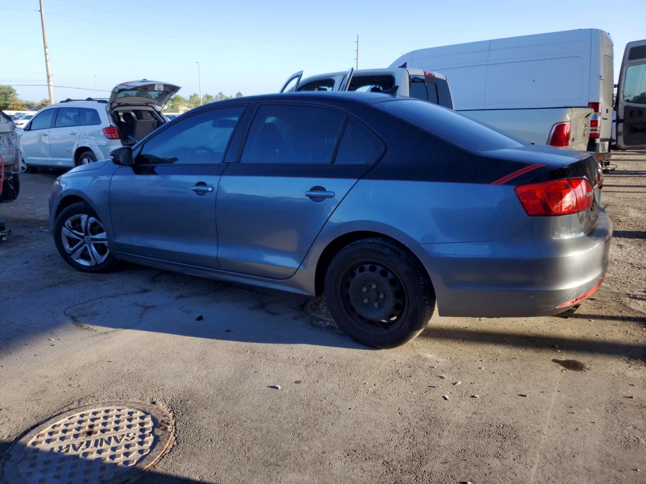 2014 VOLKSWAGEN JETTA SE photo 4