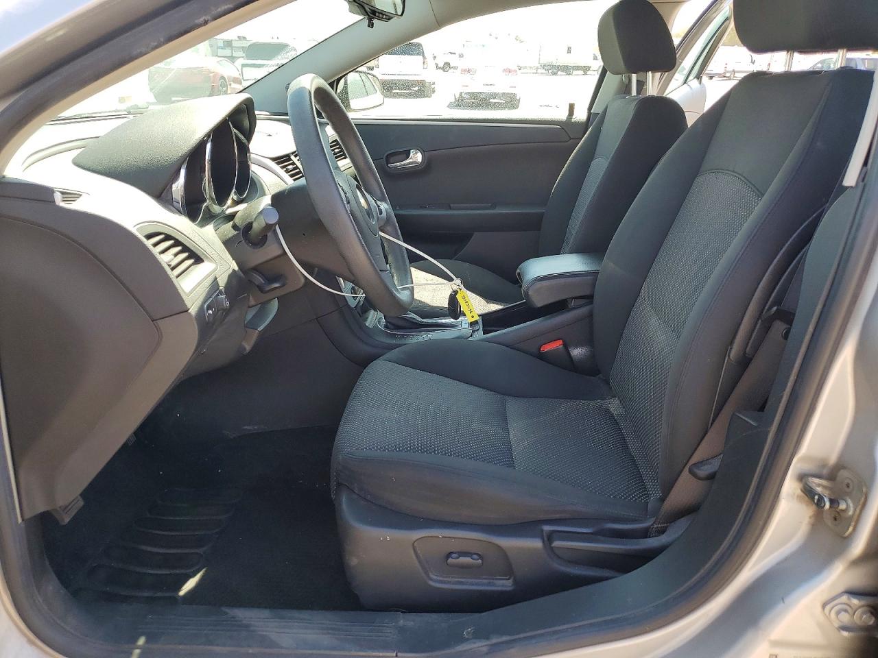 2008 CHEVROLET MALIBU 1LT photo 11