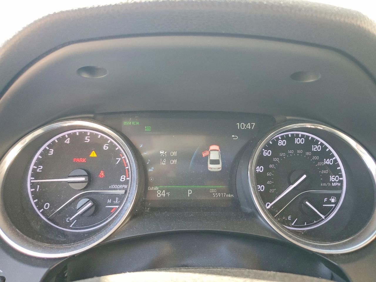 2019 TOYOTA CAMRY XLE photo 25