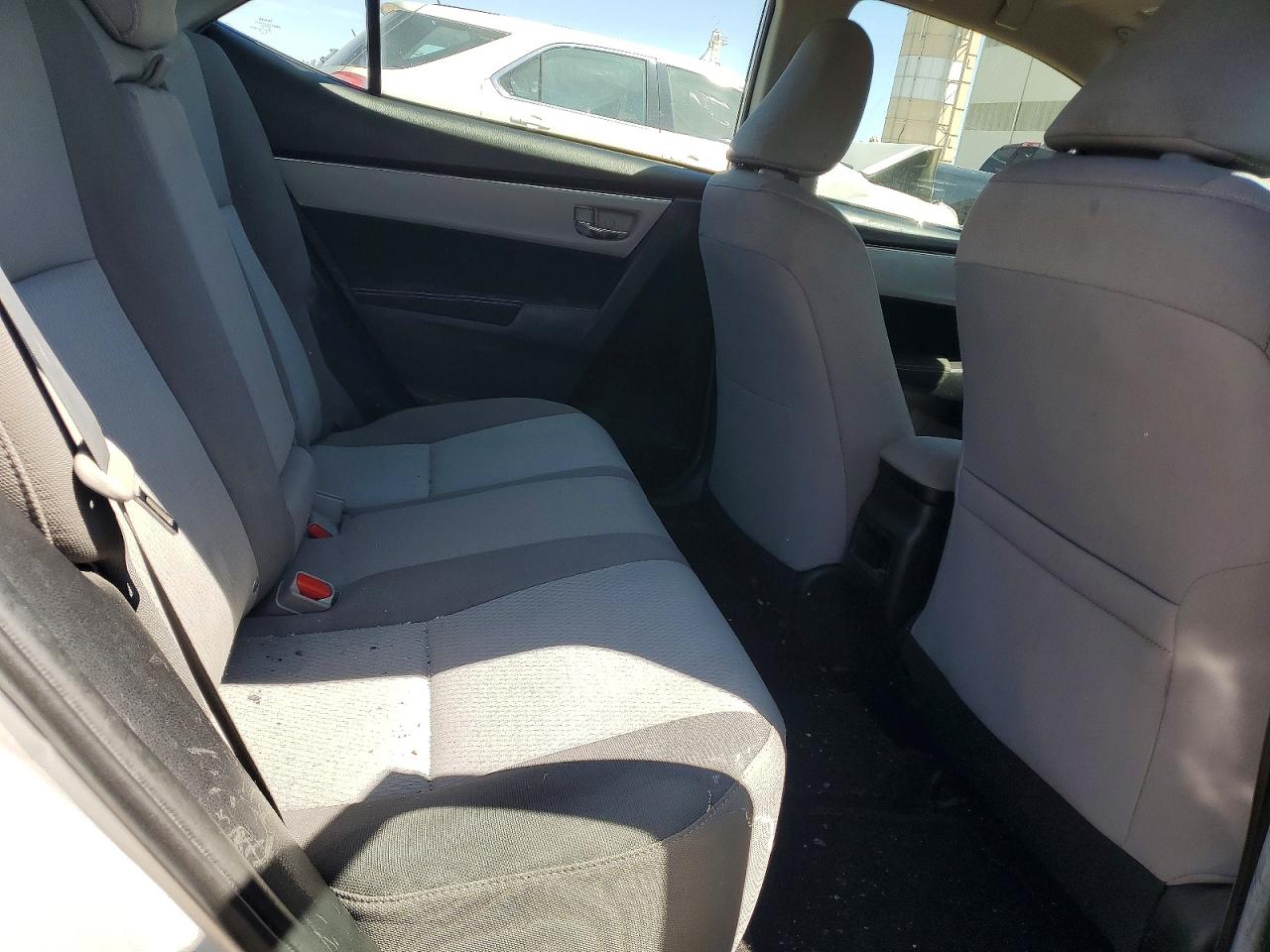 2019 TOYOTA COROLLA LE photo 19