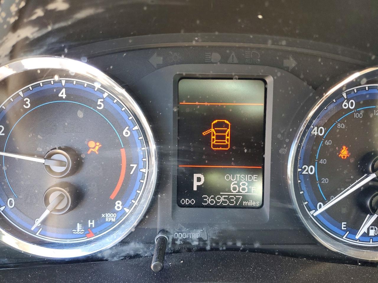 2019 TOYOTA COROLLA LE photo 17