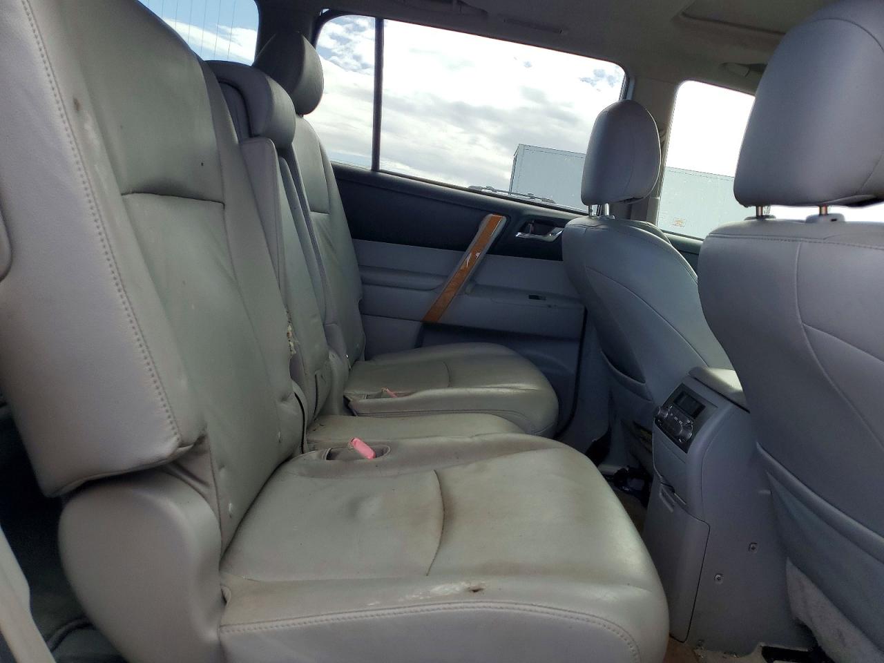 2009 TOYOTA HIGHLANDER HYBRID LIMITED photo 31