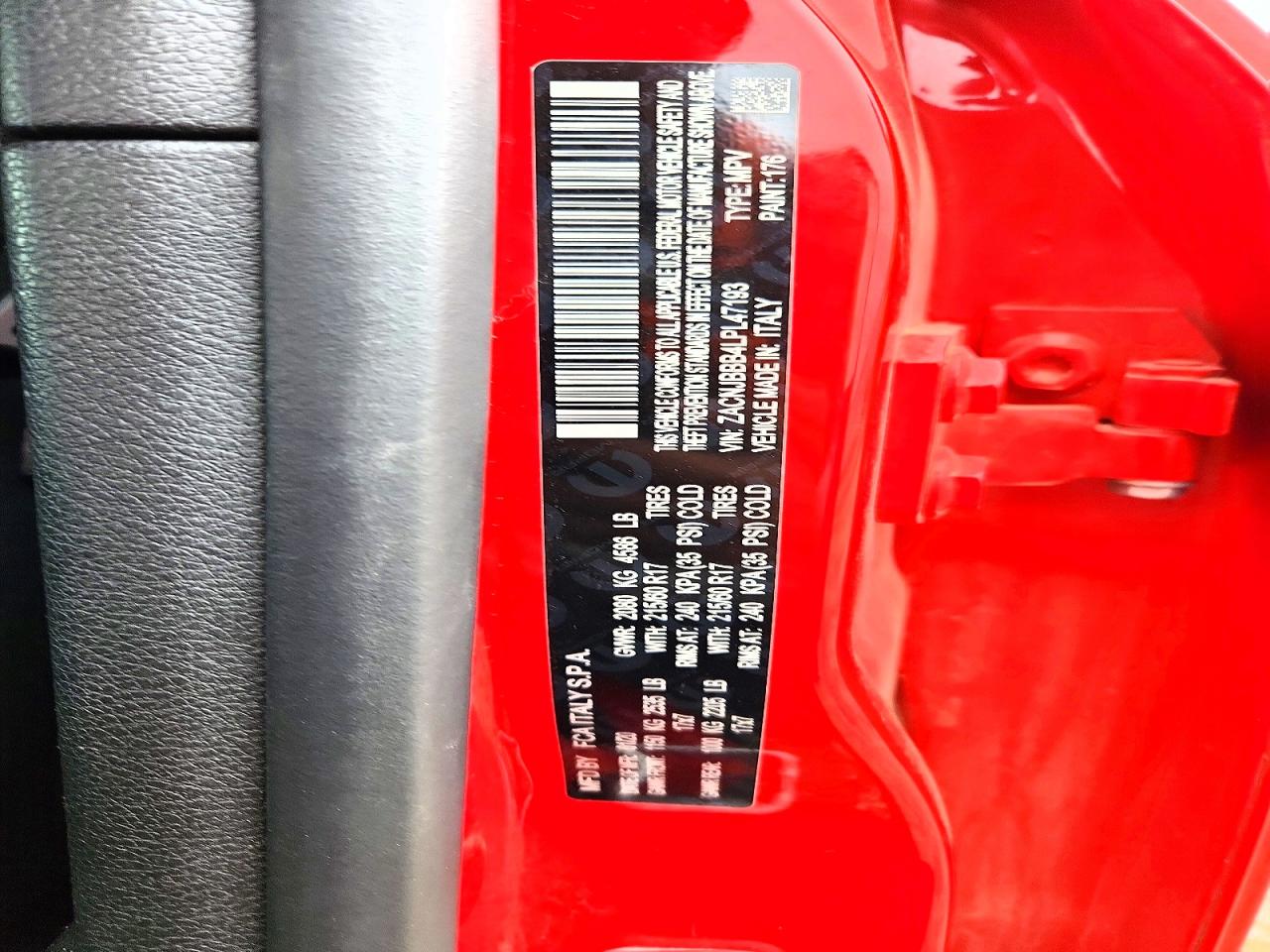 2020 JEEP RENEGADE LATITUDE photo 23