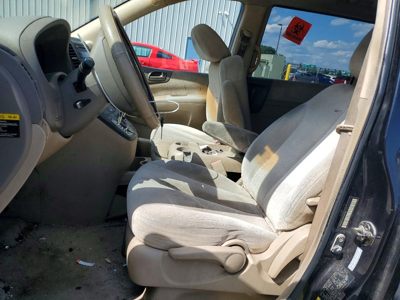 2006 KIA SEDONA LX photo 13