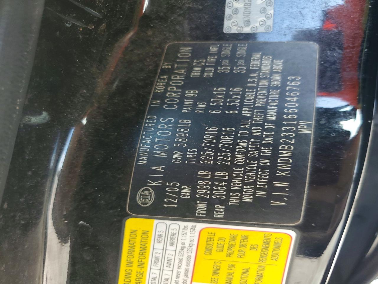 2006 KIA SEDONA LX photo 25