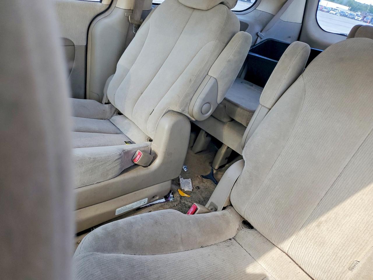 2006 KIA SEDONA LX photo 21