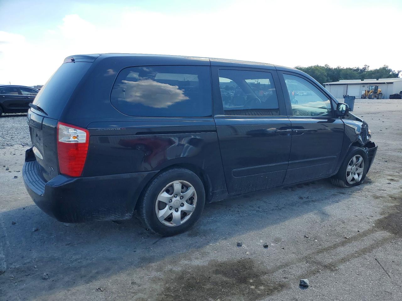 2006 KIA SEDONA LX photo 5