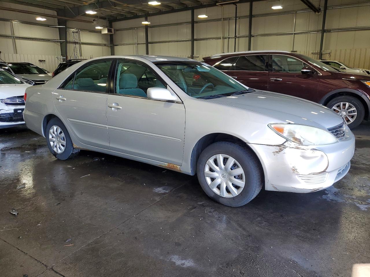 2005 TOYOTA CAMRY LE photo 7