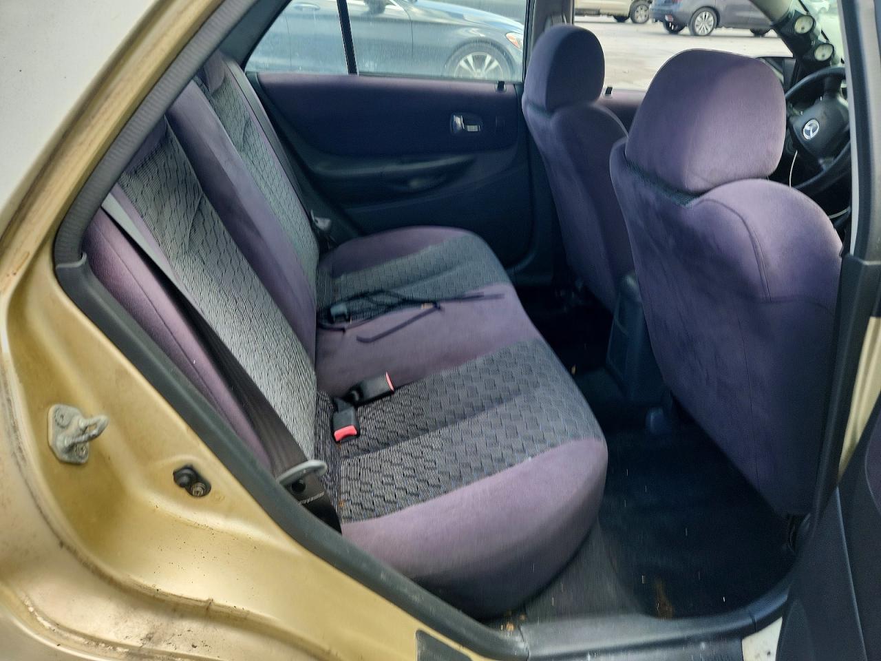 2001 MAZDA PROTEGE LX photo 28