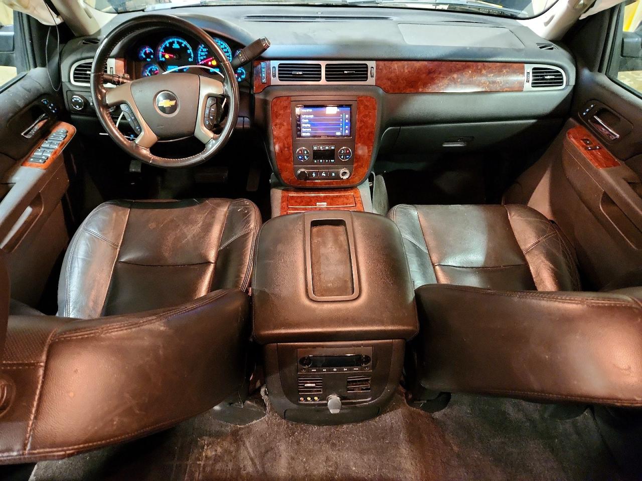 2010 CHEVROLET AVALANCHE LTZ photo 15