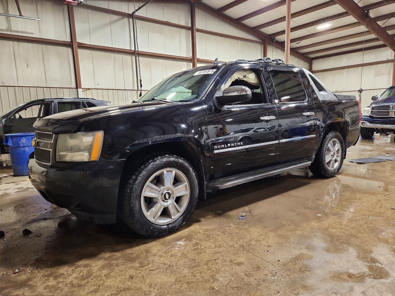 2010 CHEVROLET AVALANCHE