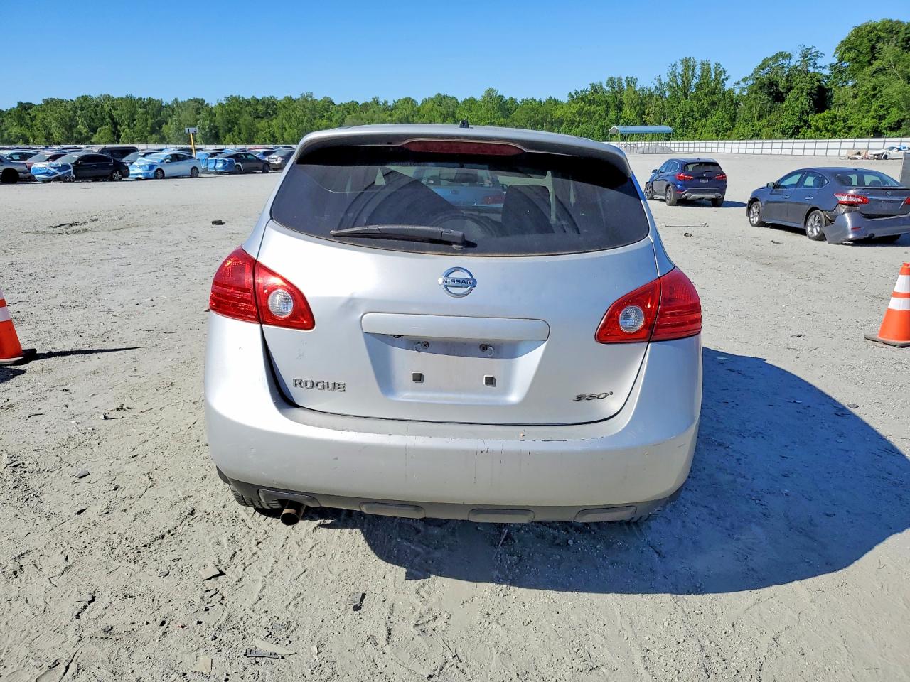 2010 NISSAN ROGUE SL photo 11