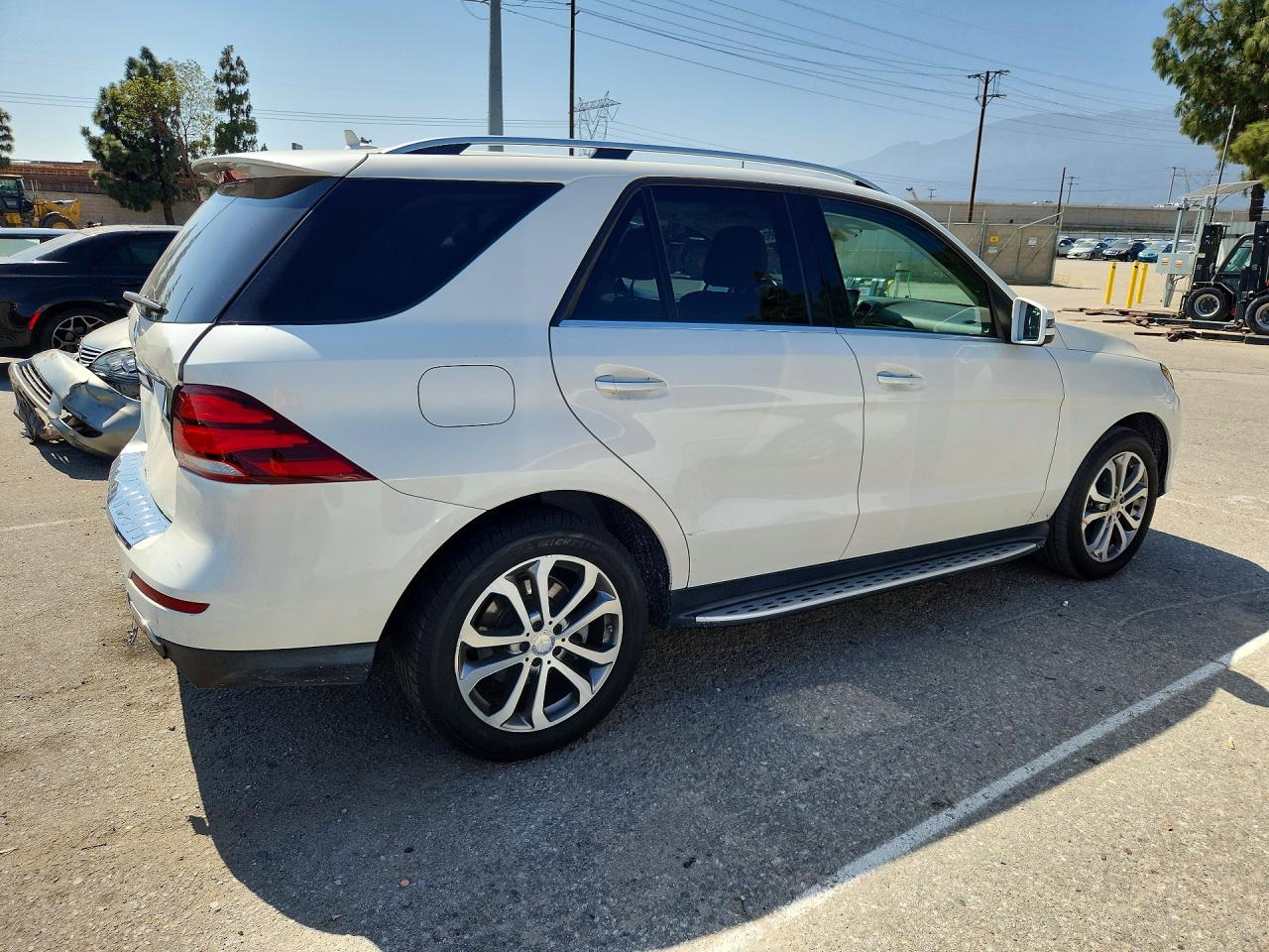 2017 MERCEDES-BENZ GLE 350 photo 5