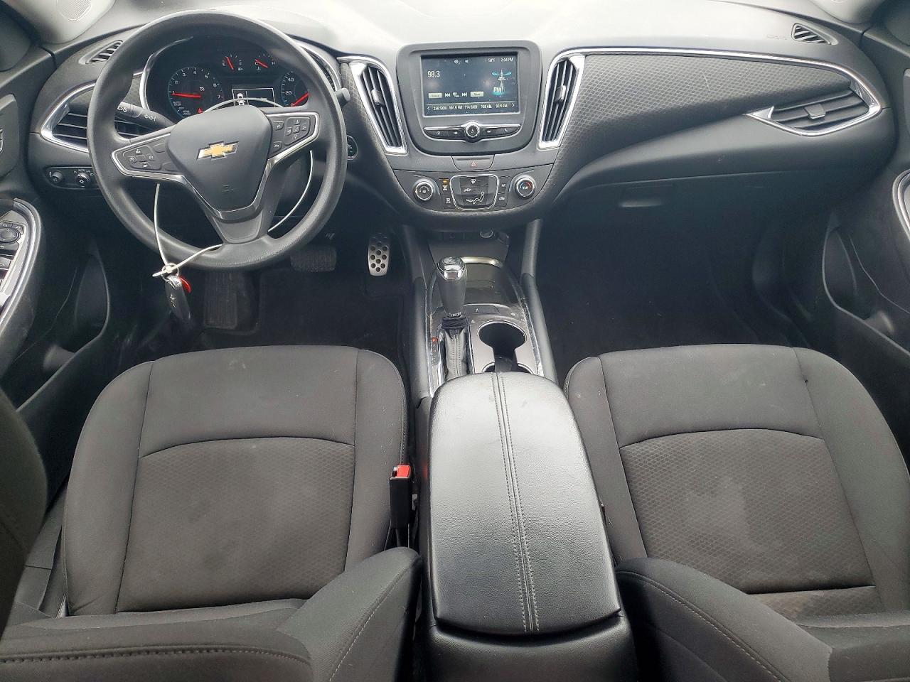 2016 CHEVROLET MALIBU LT photo 8