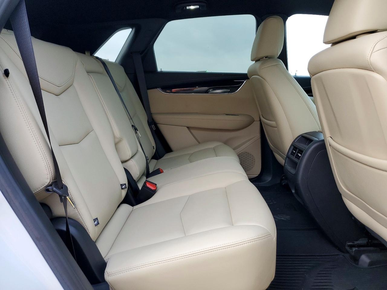2018 CADILLAC XT5 photo 21