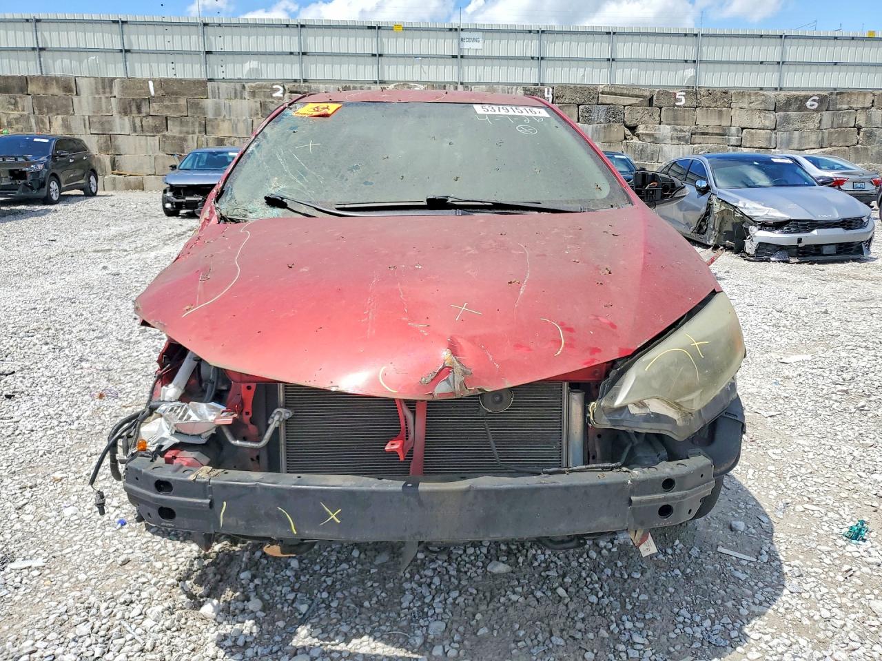 2015 TOYOTA COROLLA LE photo 9