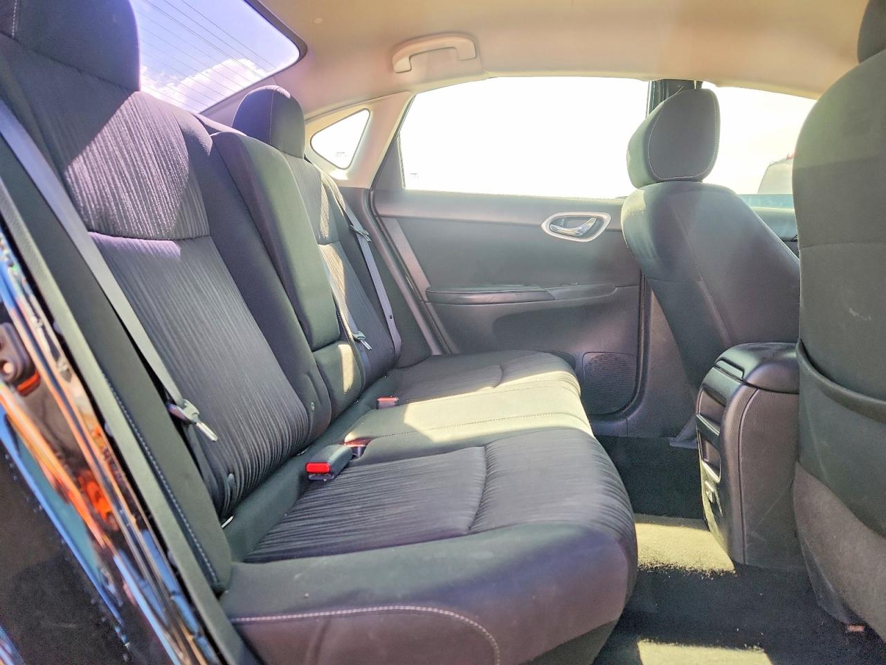 2019 NISSAN SENTRA SV photo 19