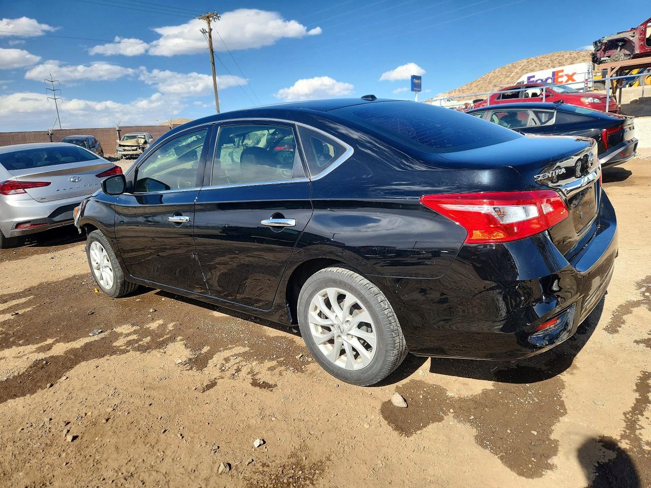 2019 NISSAN SENTRA SV photo 3