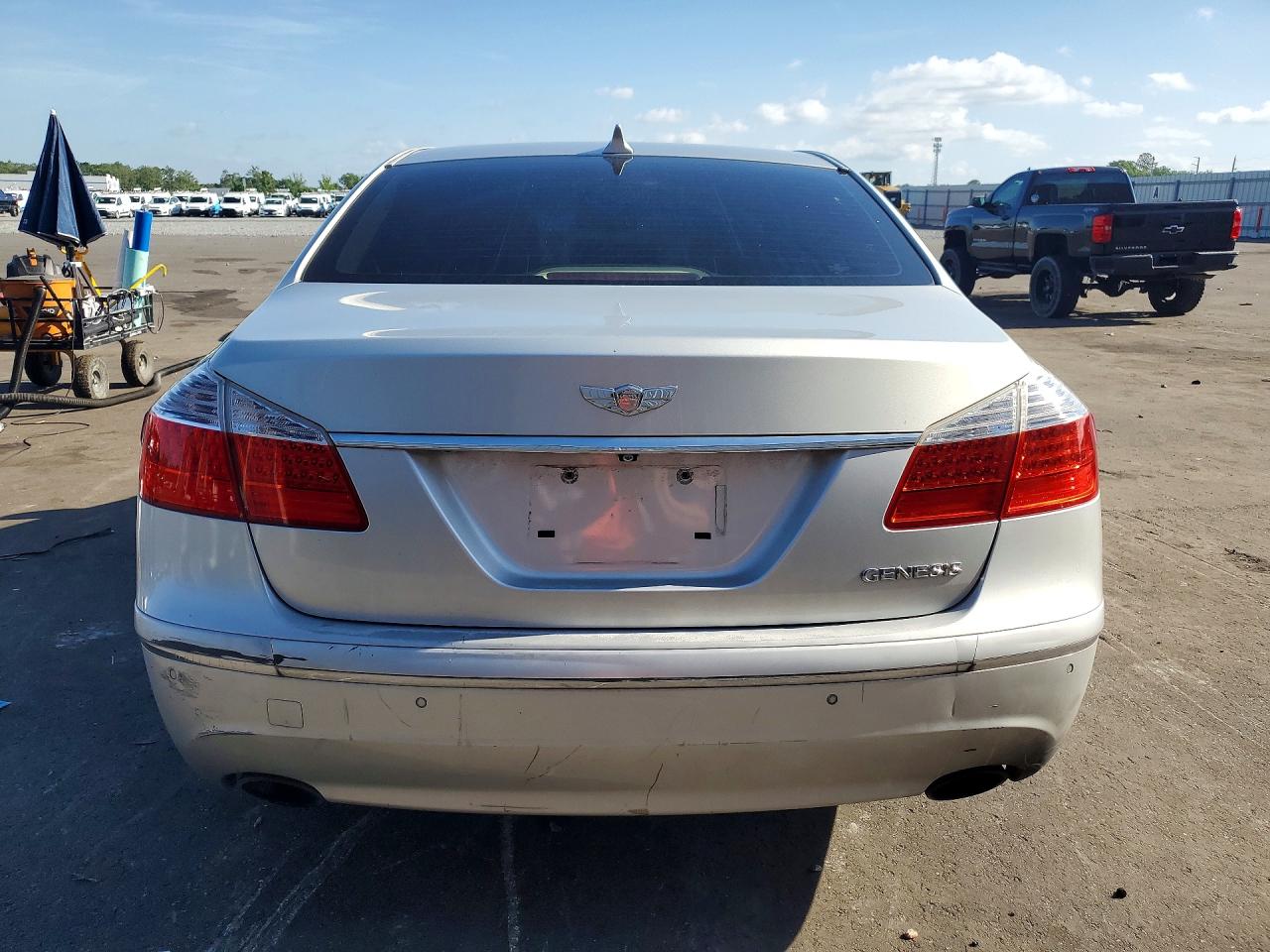 2011 HYUNDAI GENESIS 3.8L photo 16