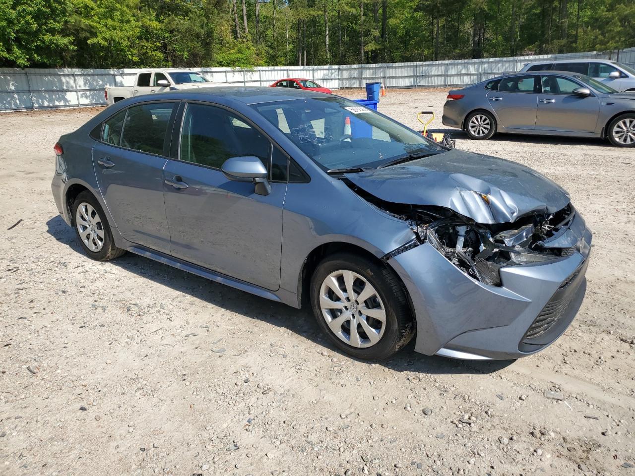 2025 TOYOTA COROLLA LE photo 7