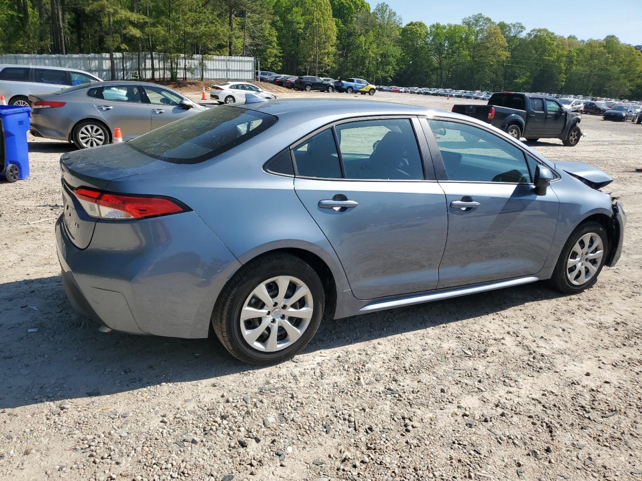 2025 TOYOTA COROLLA LE photo 5