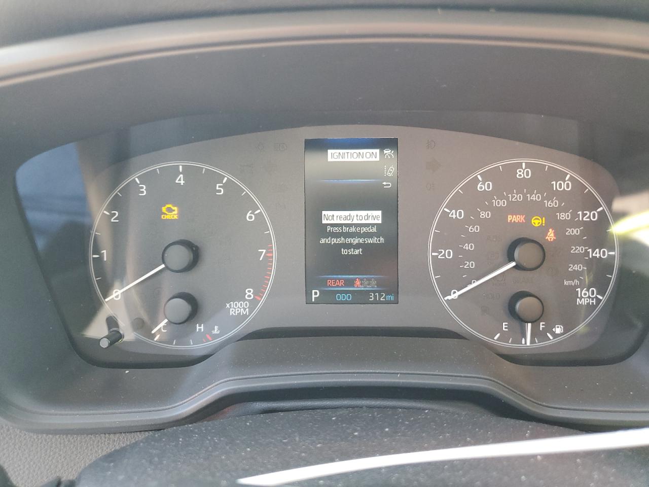 2025 TOYOTA COROLLA LE photo 17
