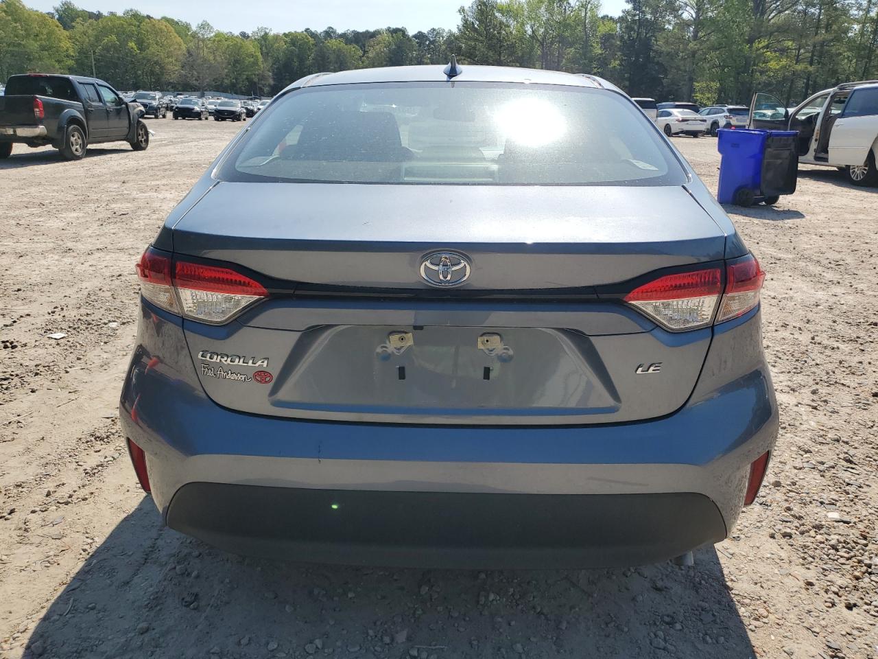 2025 TOYOTA COROLLA LE photo 11