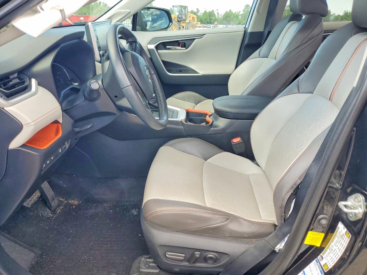 2019 TOYOTA RAV4 ADVENTURE photo 19